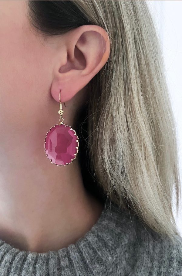 la Beij Oorbellen Goud Glas Facet Rond Roze in oor